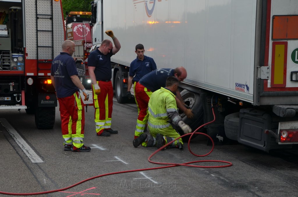 Wieder schwerer VU A 1 Rich Saarbruecken vorm AK Leverkusen P2483.JPG - Miklos Laubert